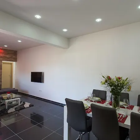 Apartamento Boutique In With Pool 2 Kaštela